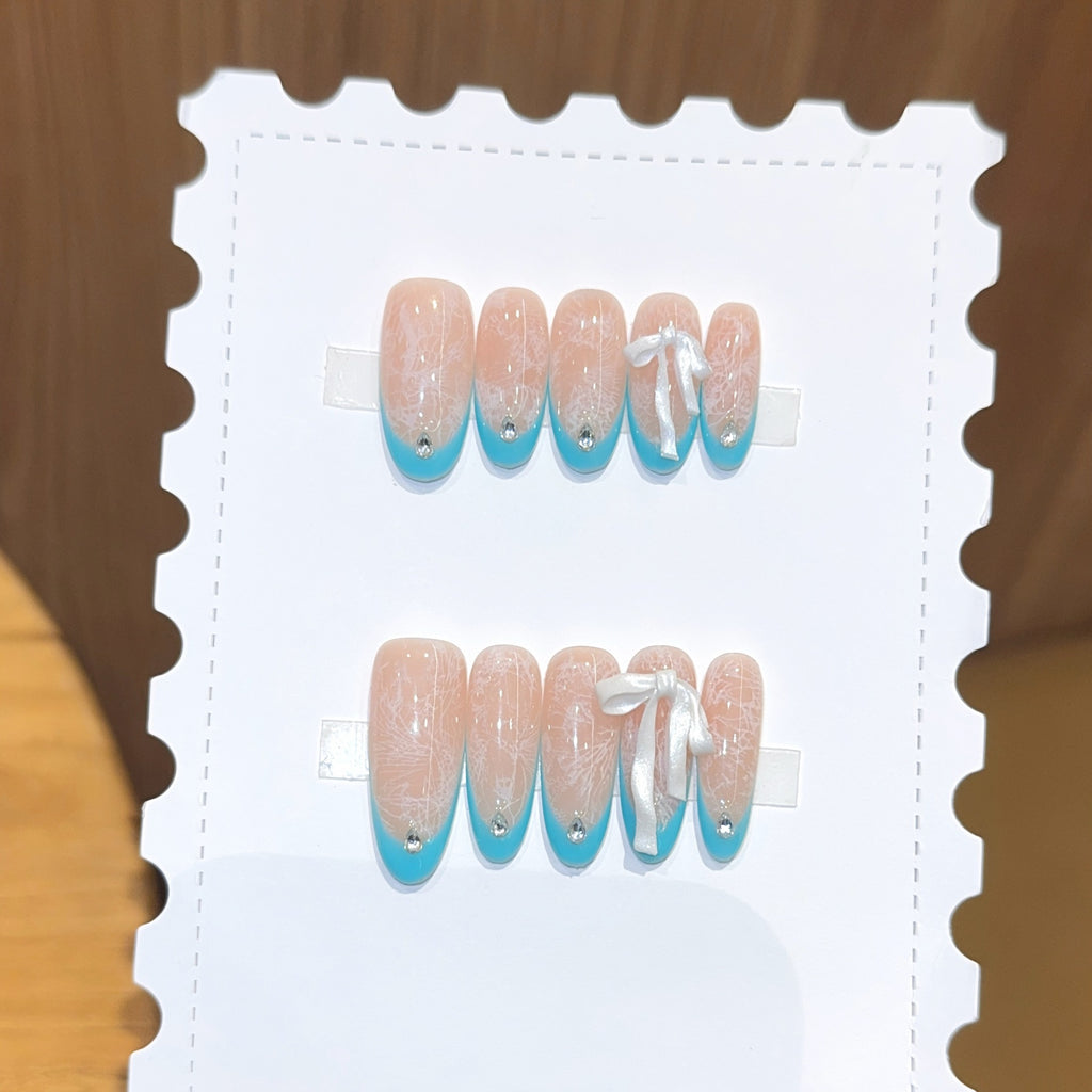 Handmade press-on nails, reusable.