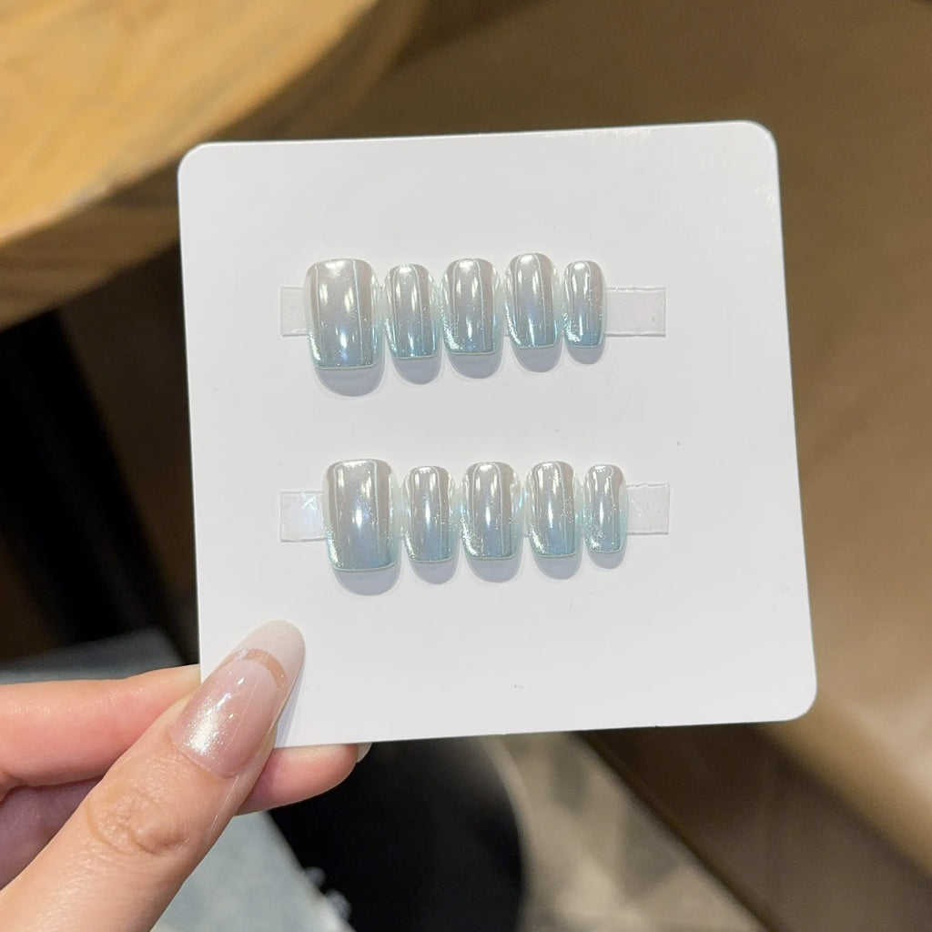Handmade press-on nails, reusable.