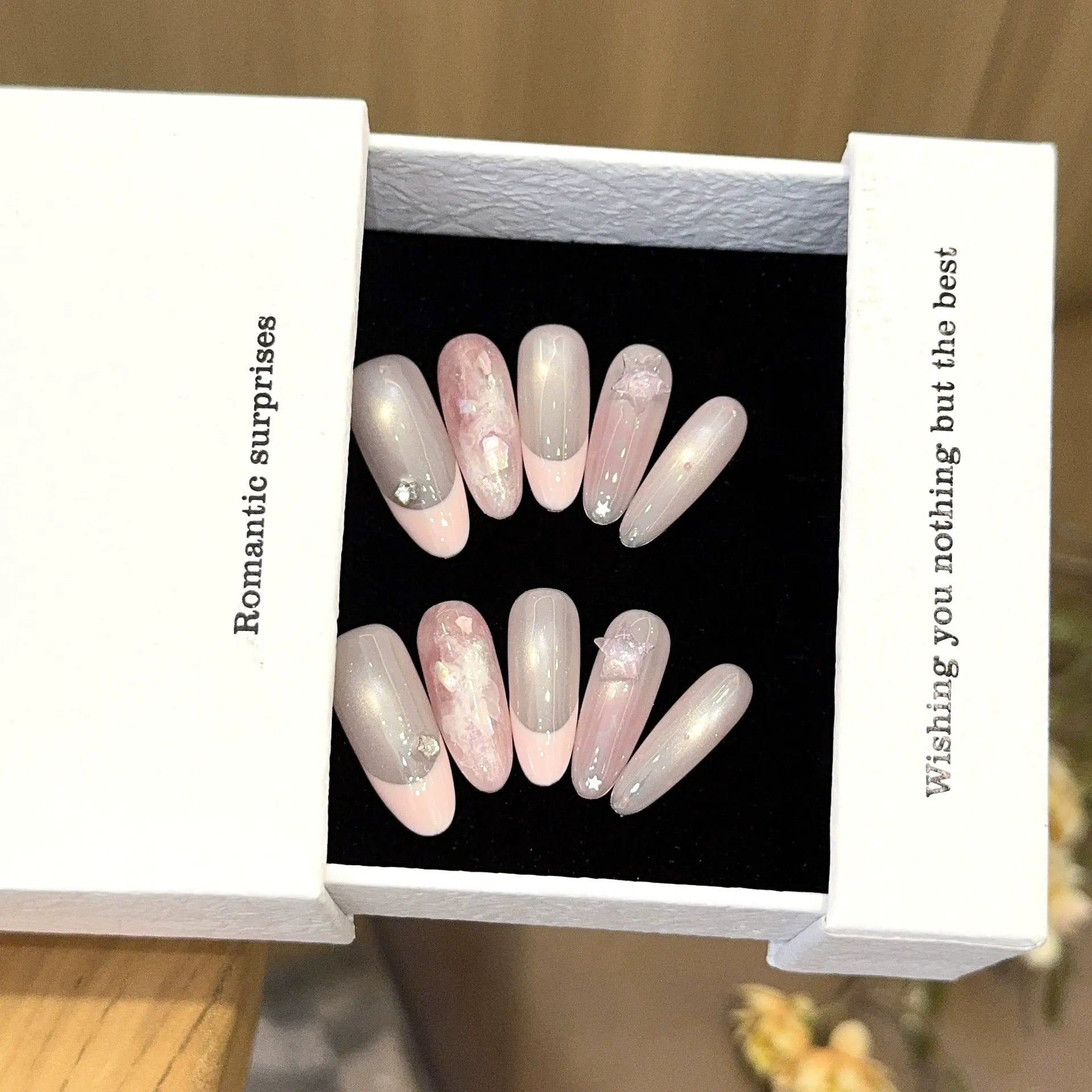Handmade press-on nails, reusable.