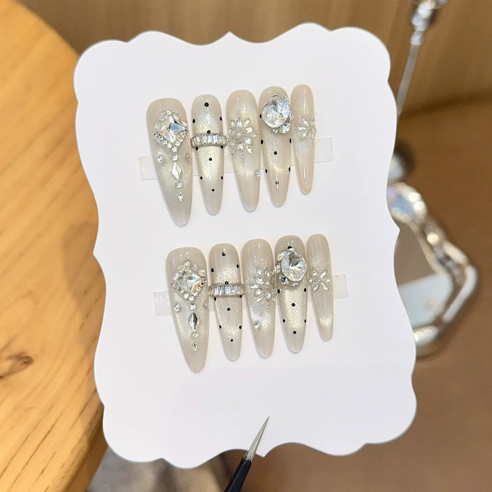 Handmade press-on nails, reusable.