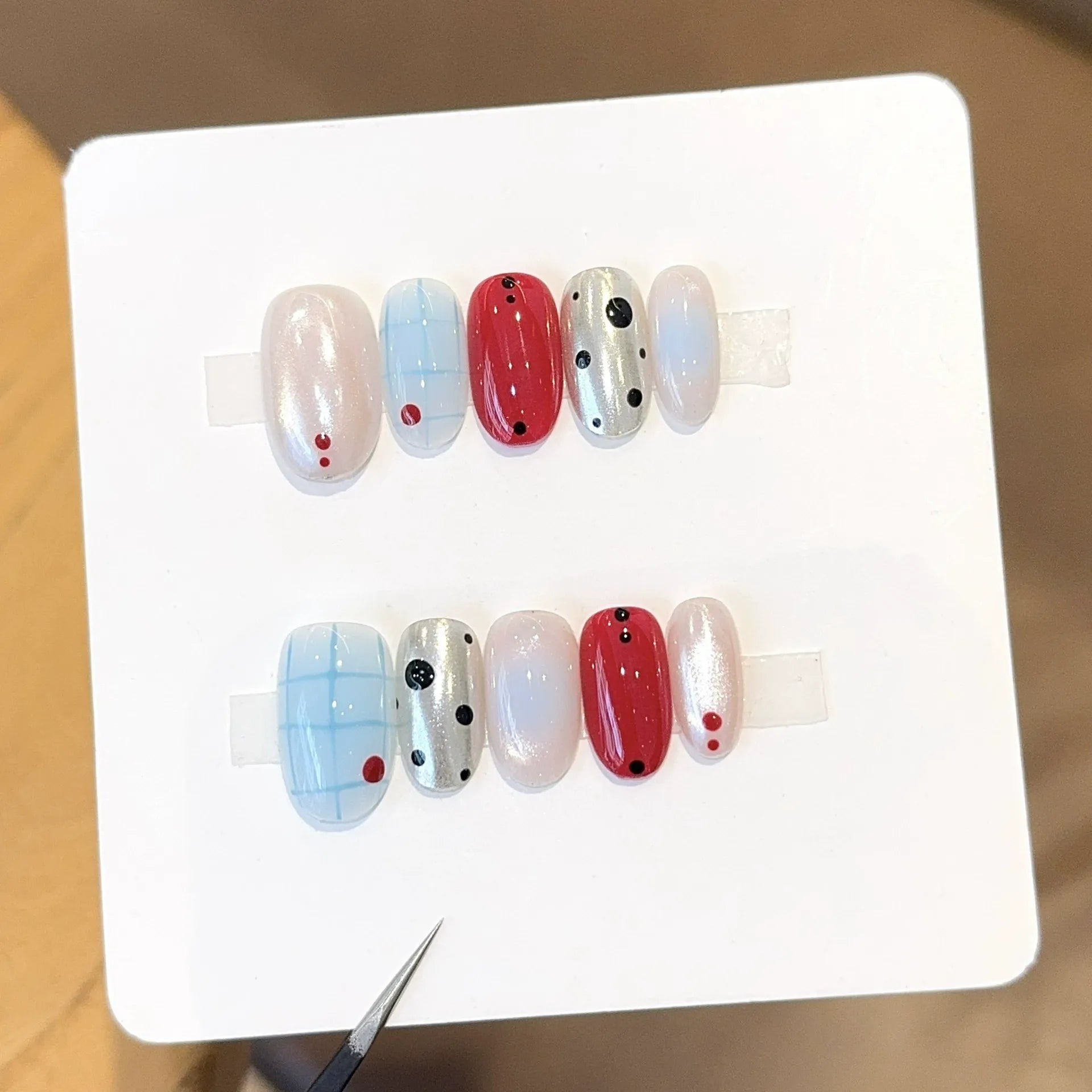 Handmade press-on nails, reusable.