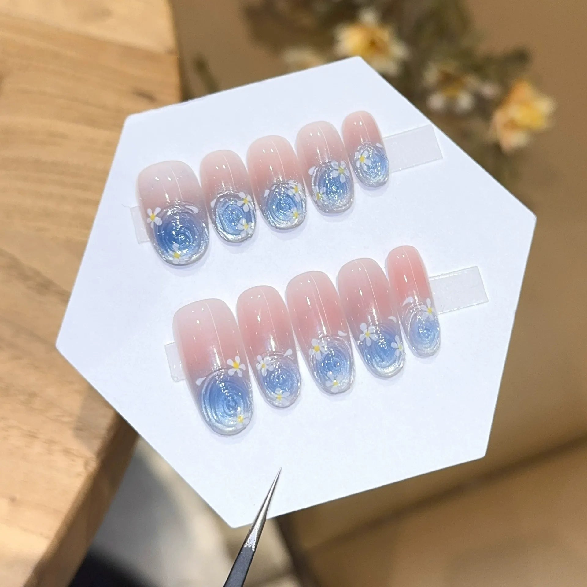 Handmade press-on nails, reusable.