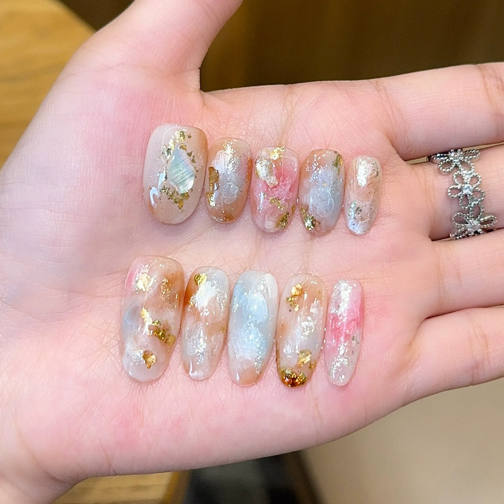 Handmade press-on nails, reusable.