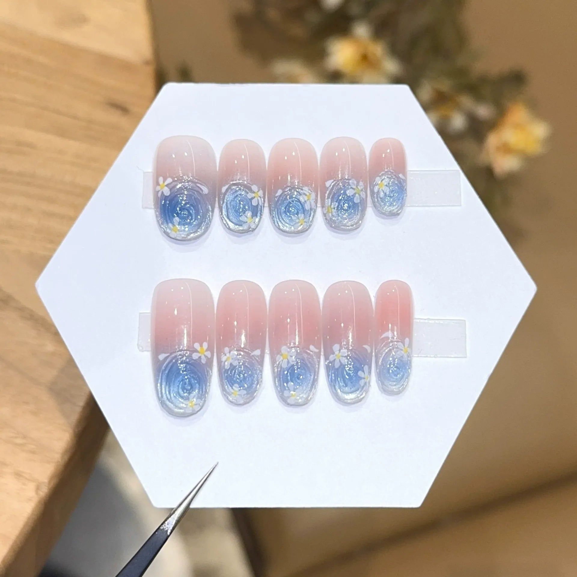 Handmade press-on nails, reusable.