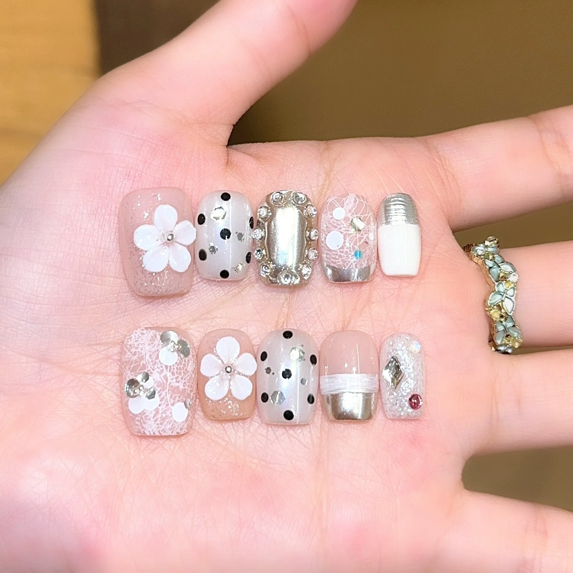 Handmade press-on nails, reusable.