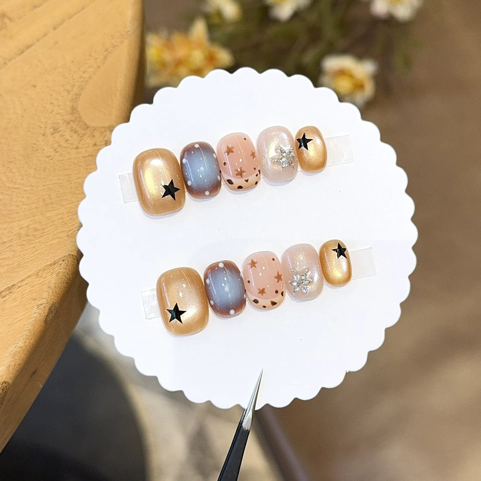 Handmade press-on nails, reusable.