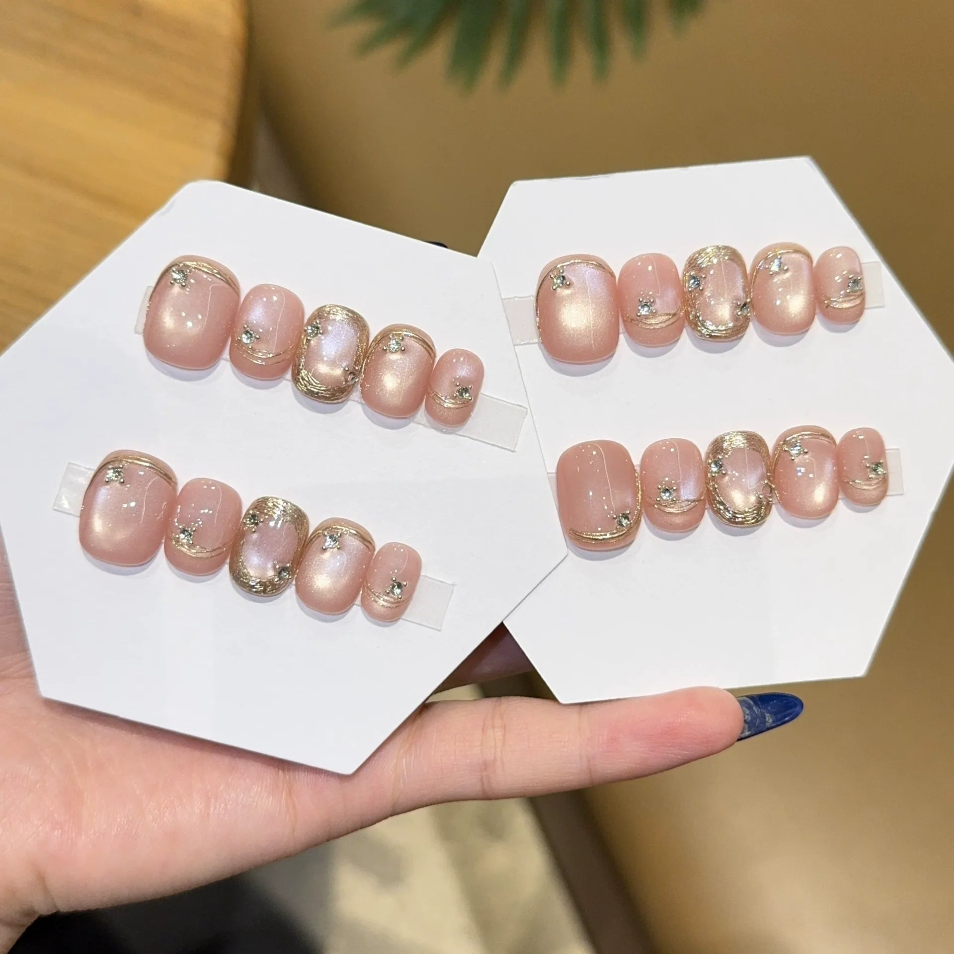 Handmade press-on nails, reusable.