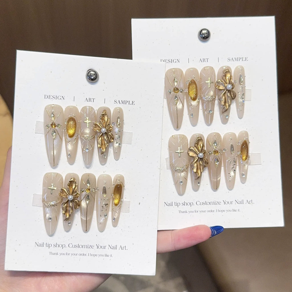Handmade press-on nails, reusable.