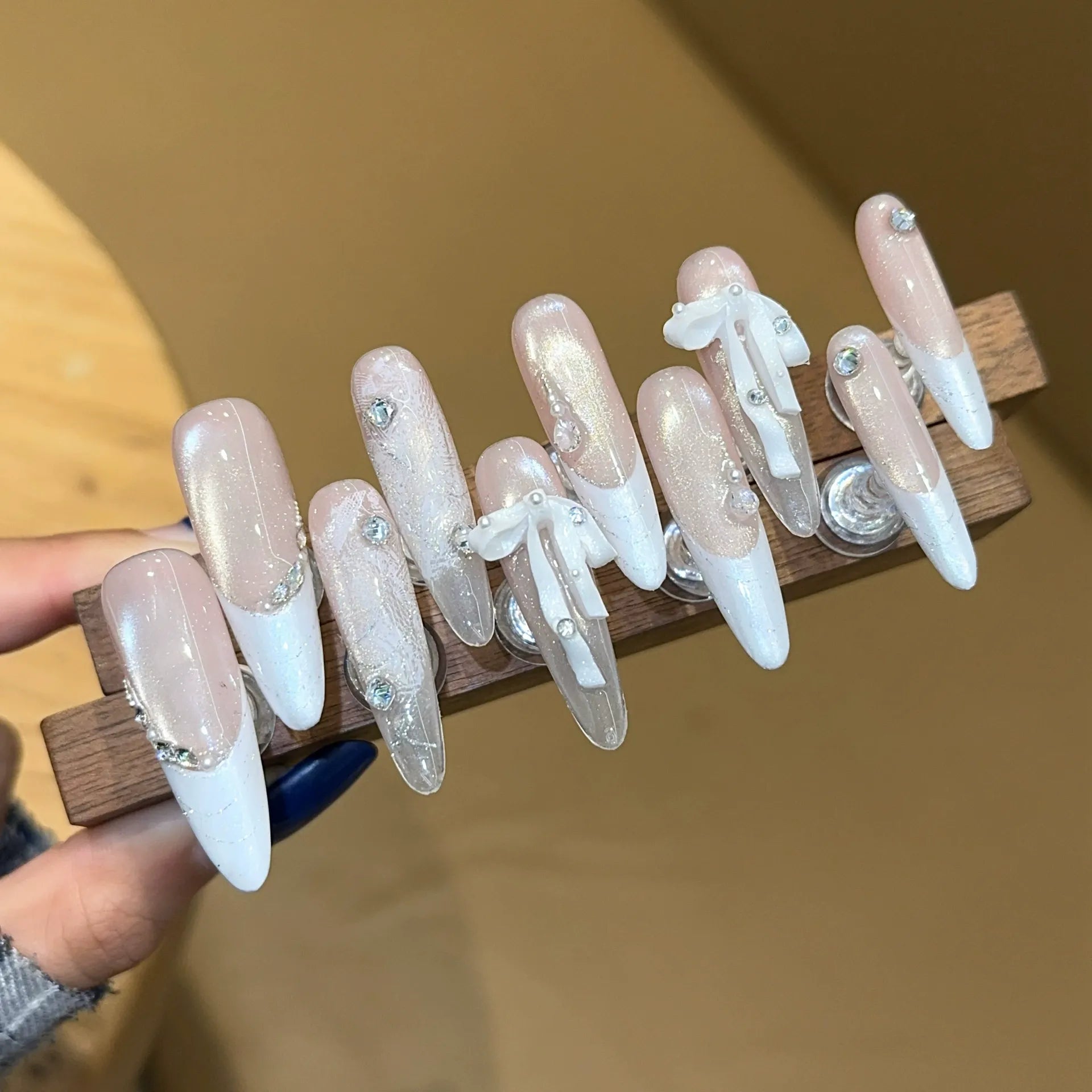 Handmade press-on nails, reusable.