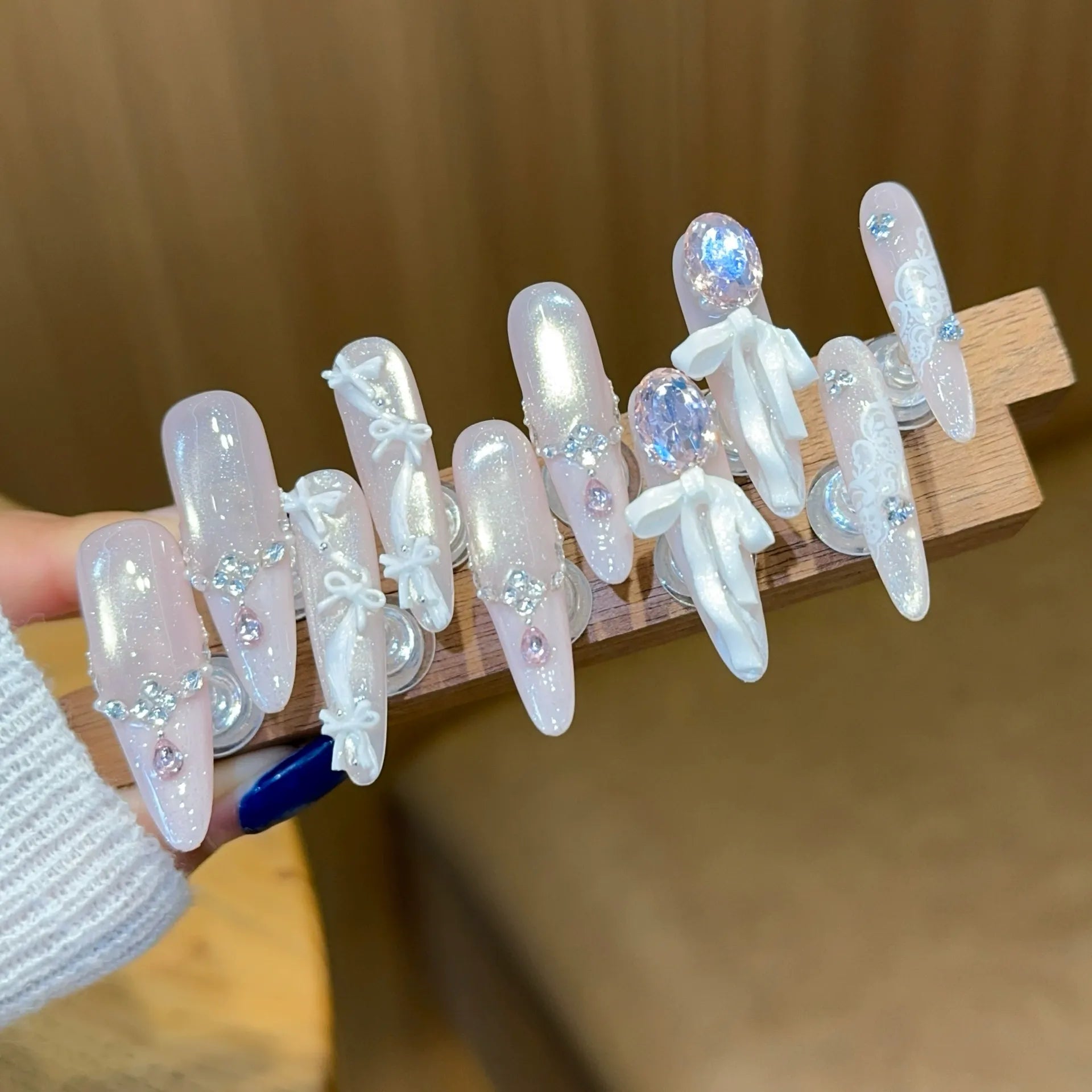 Handmade press-on nails, reusable.