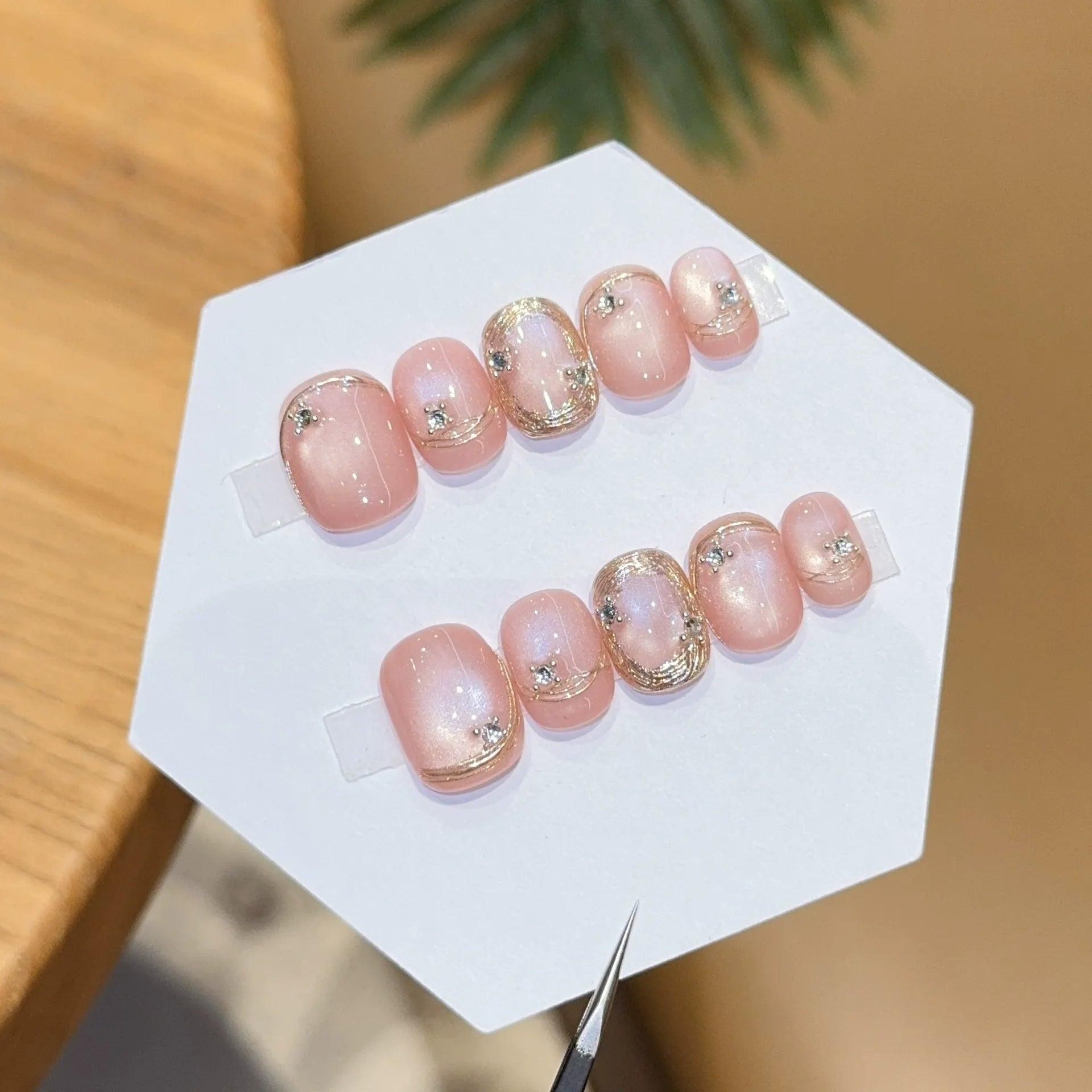 Handmade press-on nails, reusable.