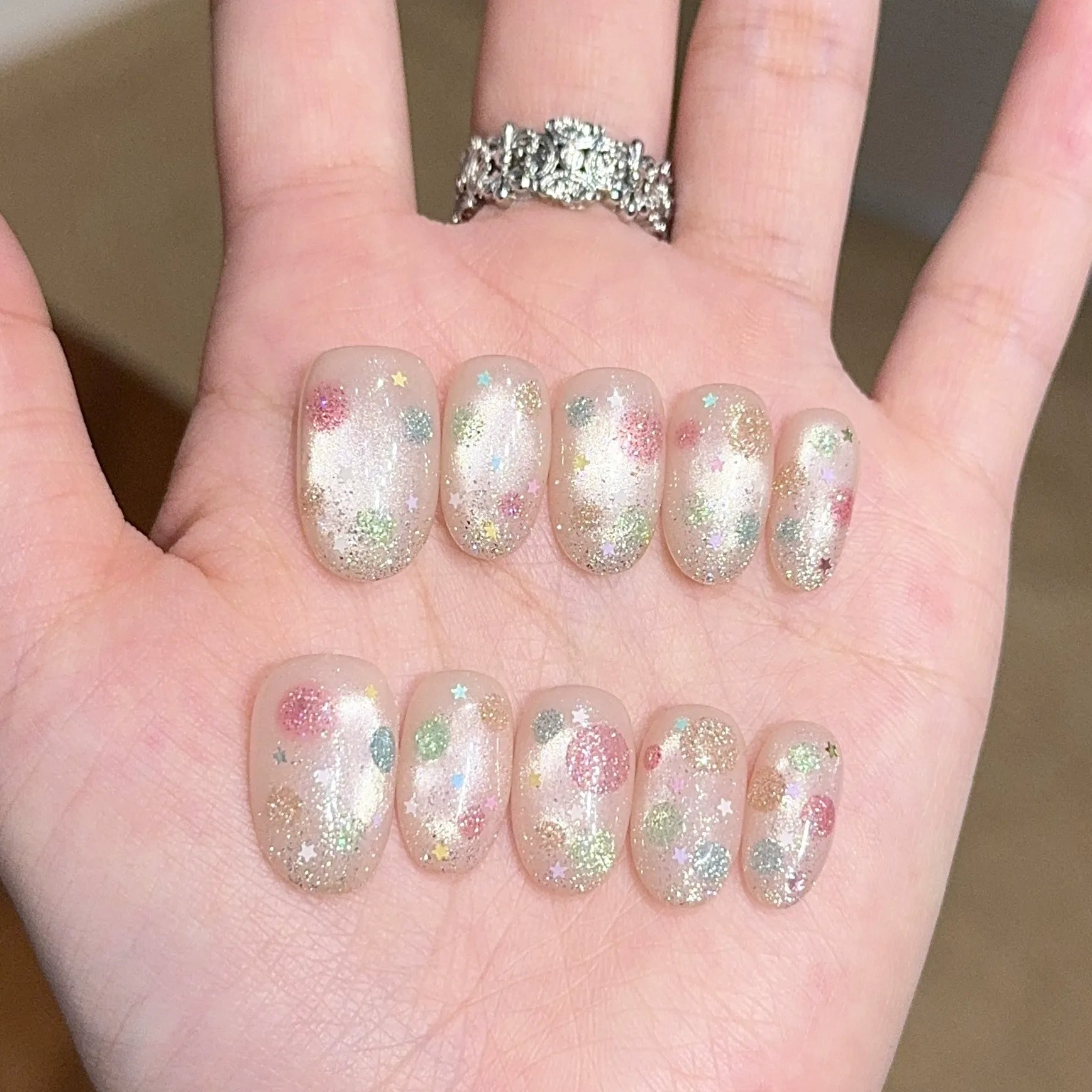 Handmade press-on nails, reusable.