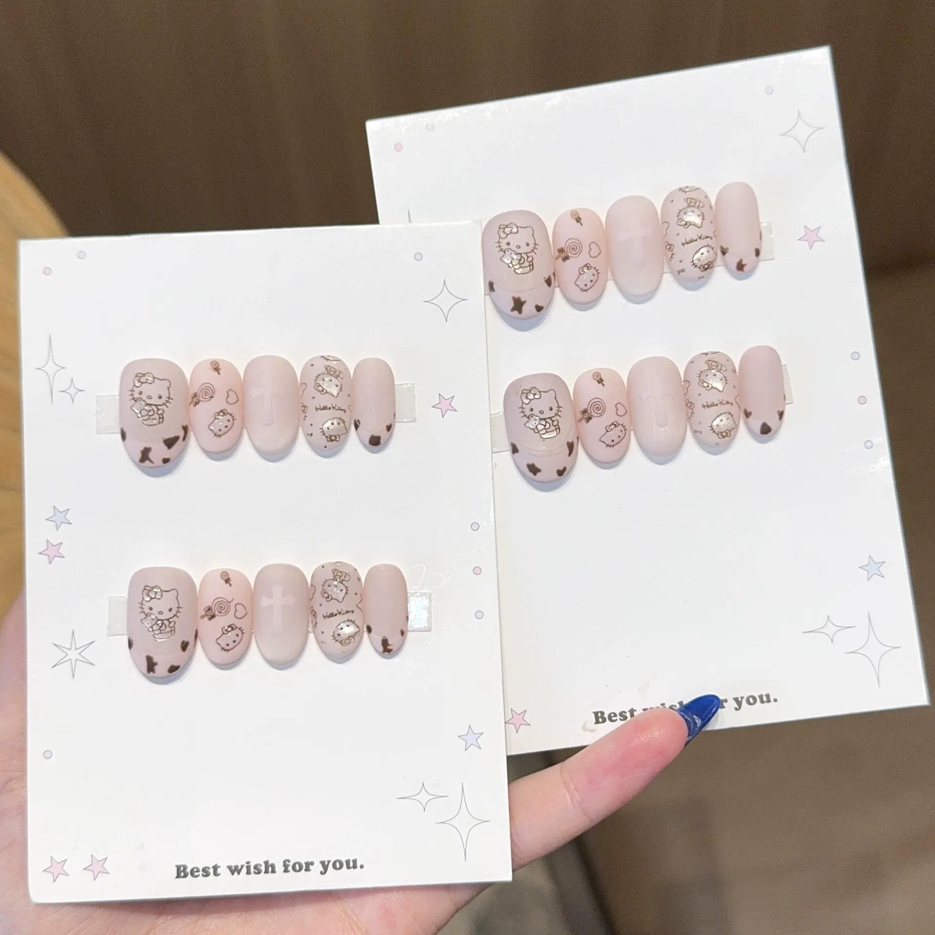 Handmade press-on nails, reusable.