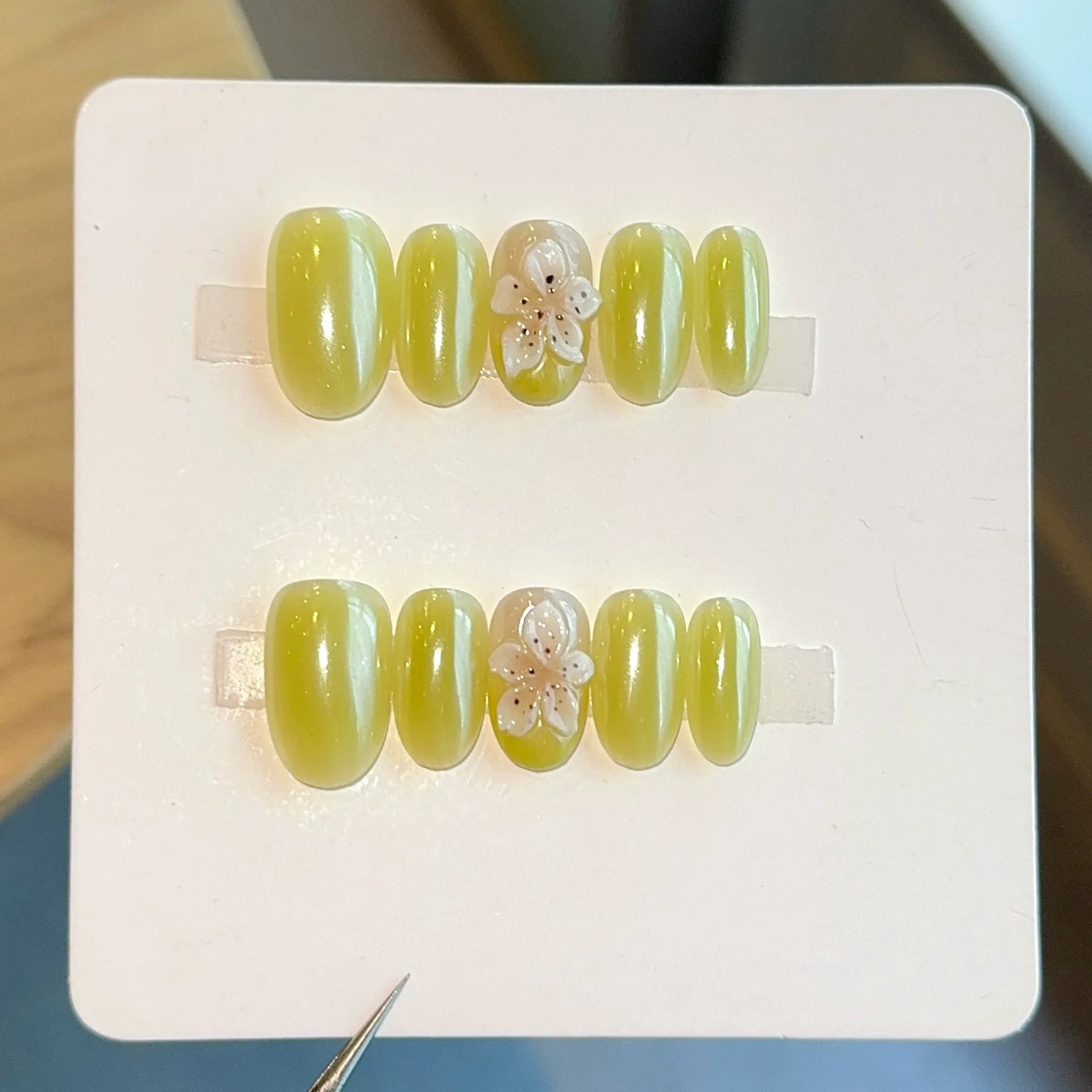 Handmade press-on nails, reusable.