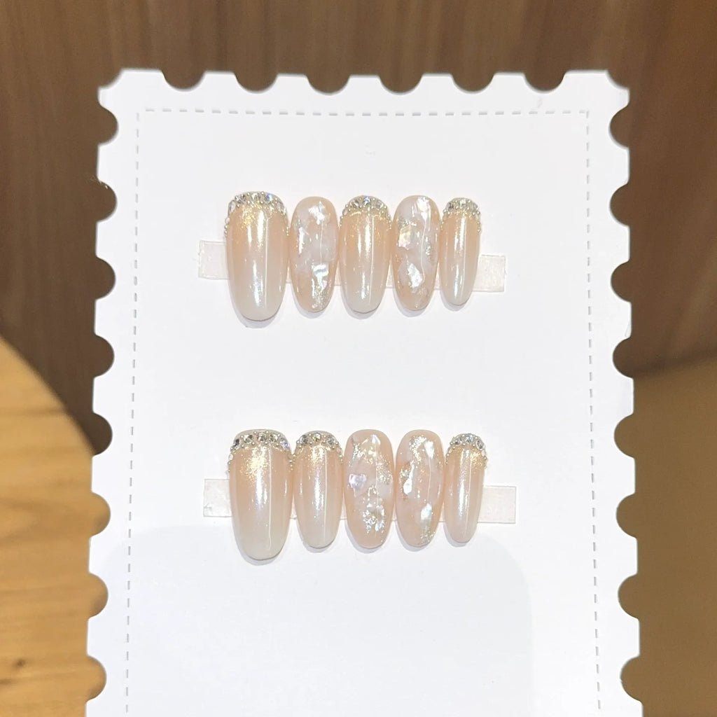Handmade press-on nails, reusable.