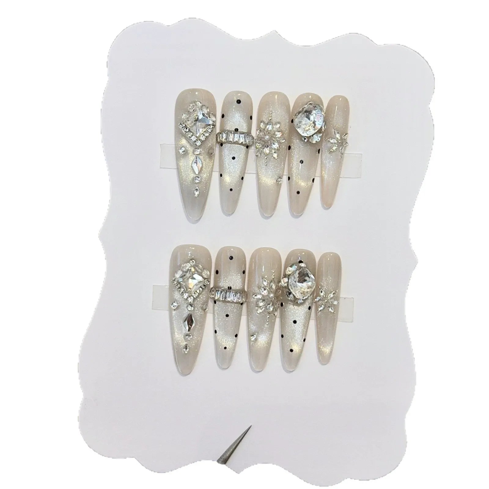 Handmade press-on nails, reusable.