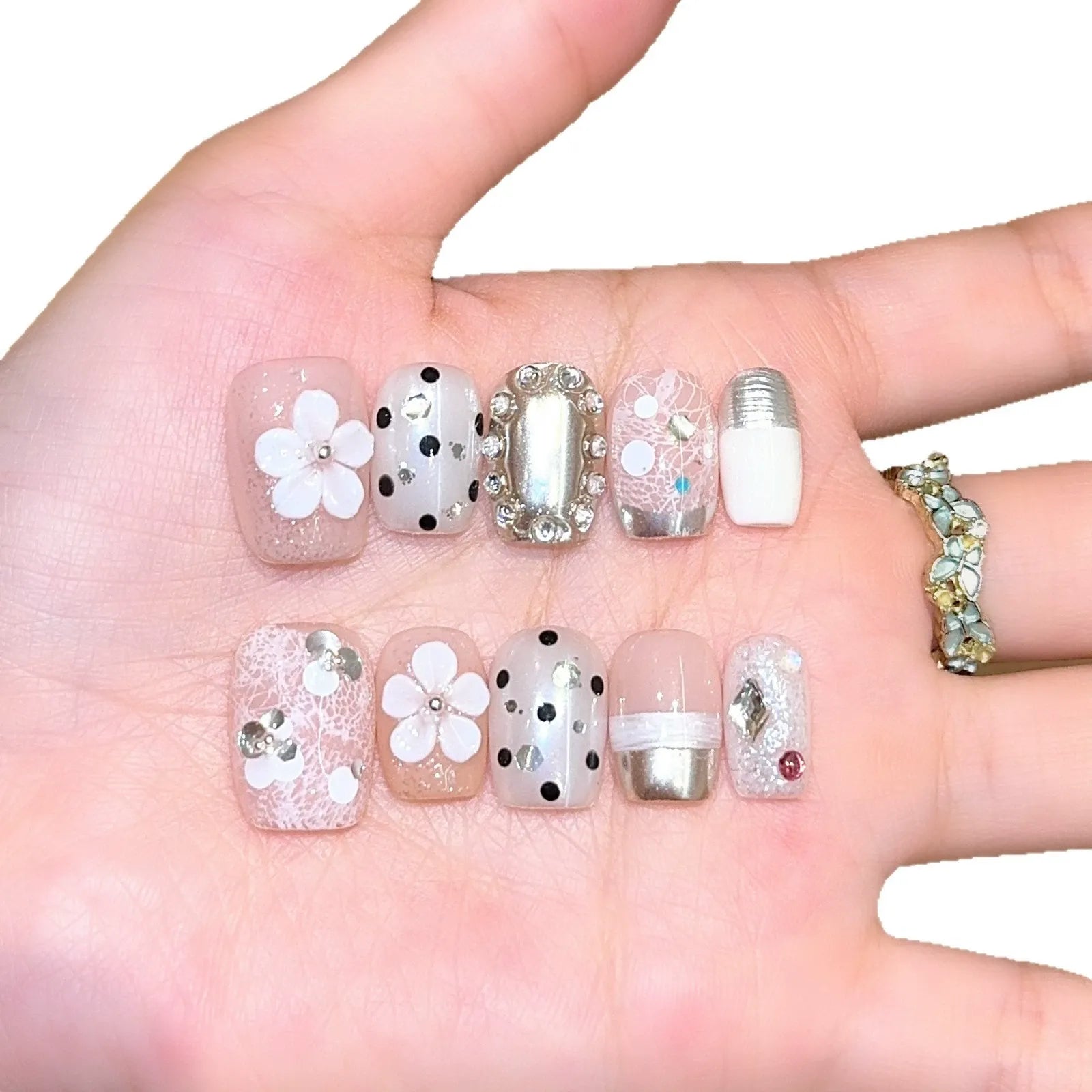 Handmade press-on nails, reusable.