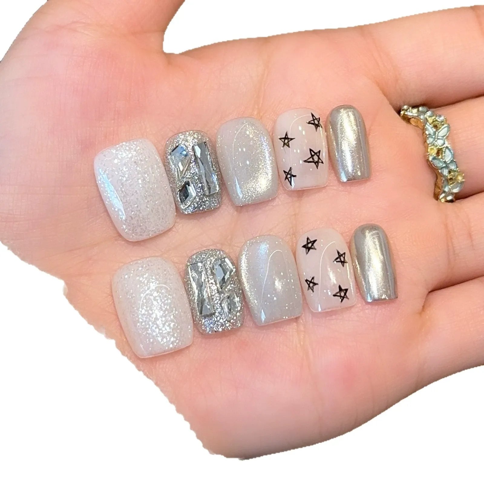 Handmade press-on nails, reusable.