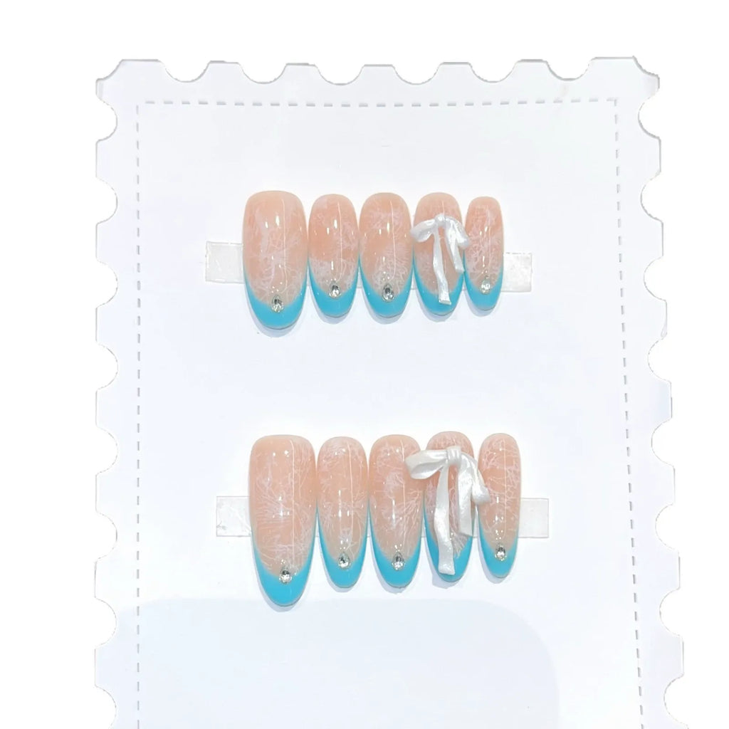 Handmade press-on nails, reusable.